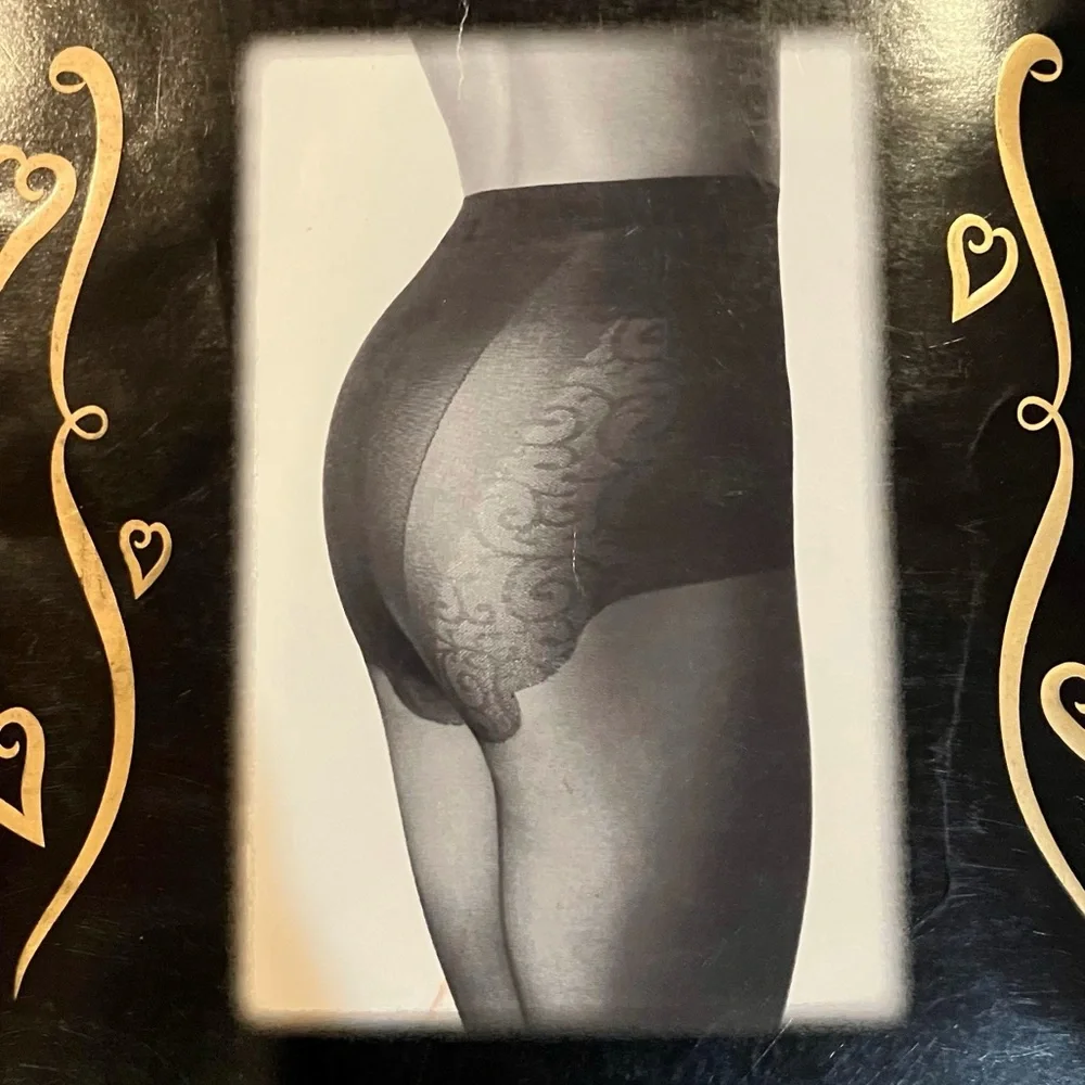 Vintage Victoria’s Secret Sensual Shaper Silky Sheer Pantyhose NWT